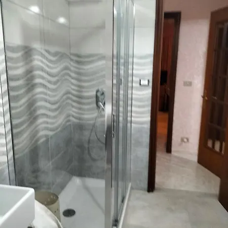 Maremonti アパート ザッフェラーナ・エトネーア