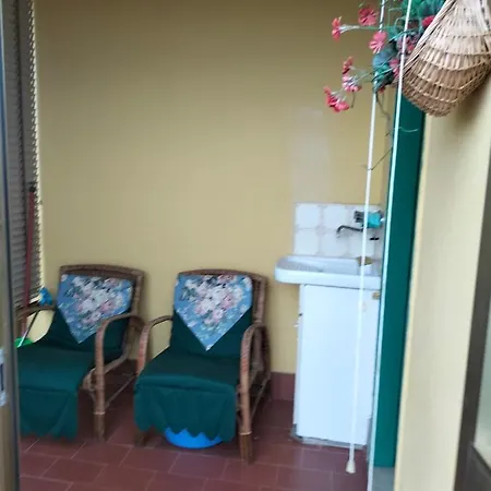 Maremonti アパート ザッフェラーナ・エトネーア